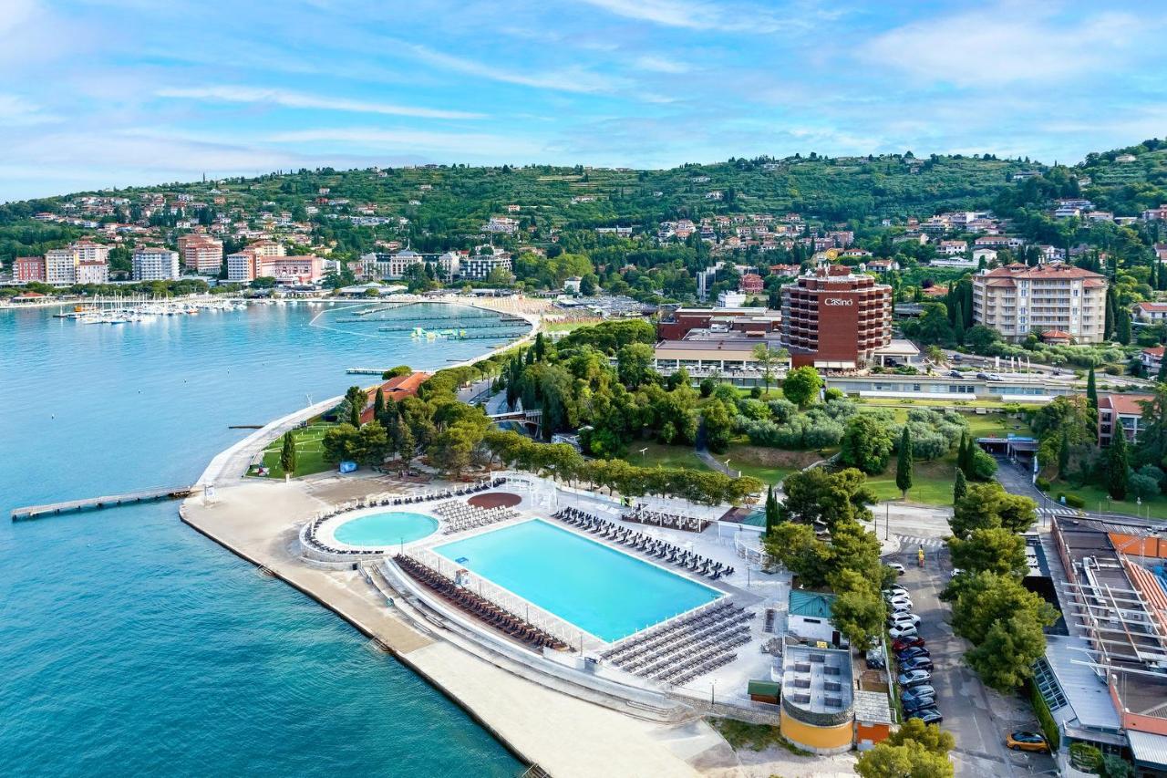 Remisens Casa Rosa - Hotel Metropol Annexe Порторож Екстериор снимка