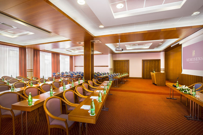 Remisens Casa Rosa - Hotel Metropol Annexe Порторож Екстериор снимка