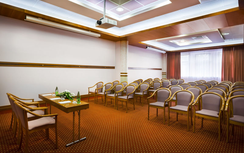 Remisens Casa Rosa - Hotel Metropol Annexe Порторож Екстериор снимка