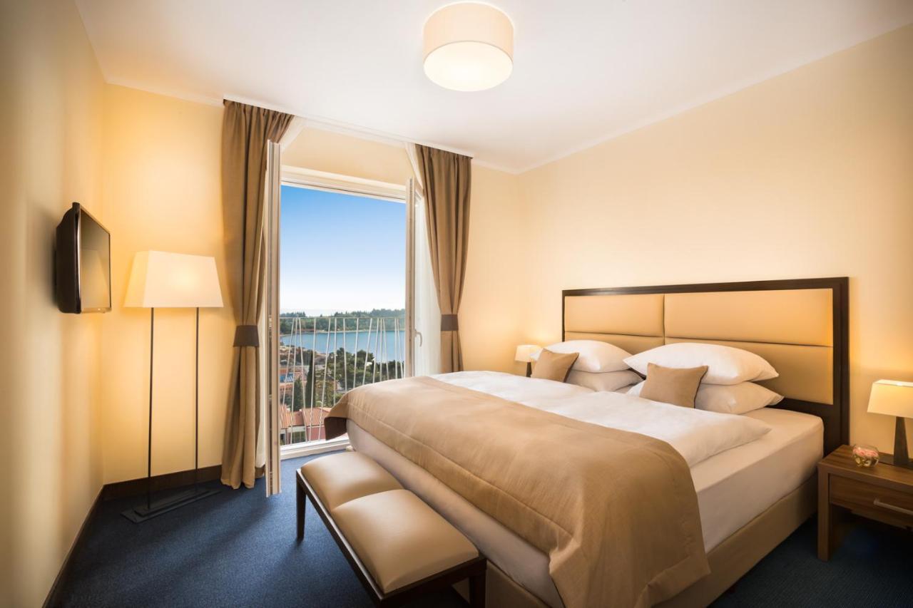 Remisens Casa Rosa - Hotel Metropol Annexe Порторож Стая снимка